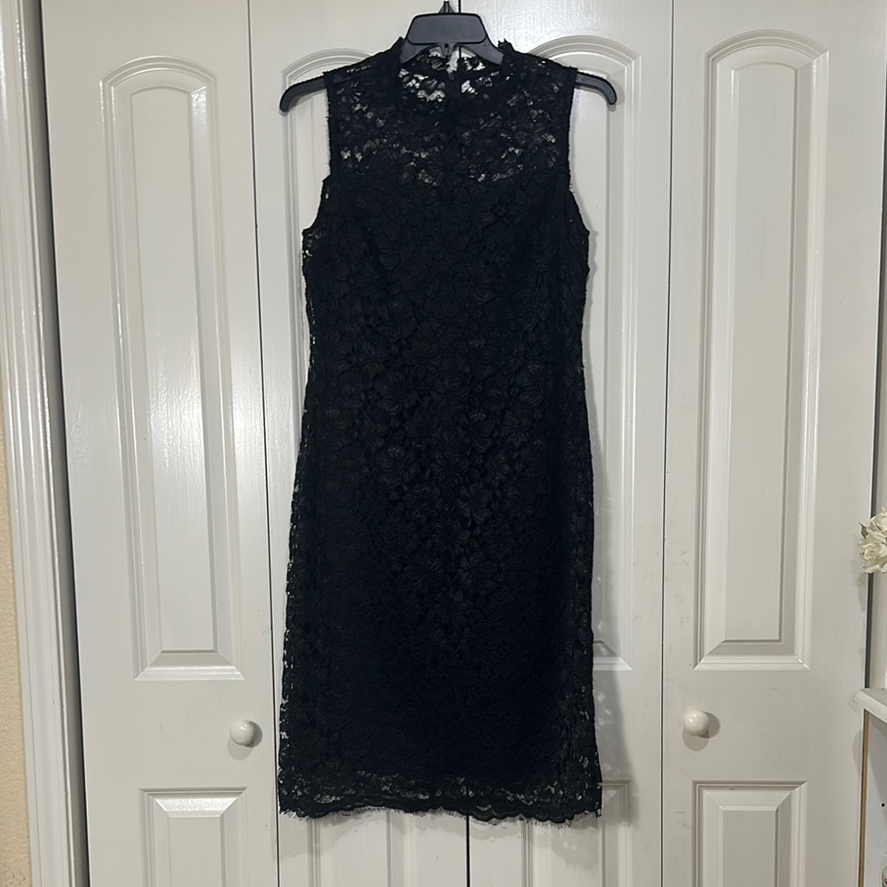 Elegant Black Lace Sleeveless Dress